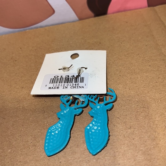 Southern Junkie Turquoise Sparkly Deer Earrings - Picture 4 of 5